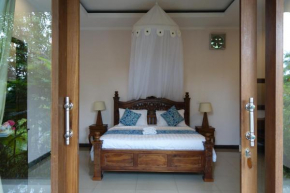 Kupu-kupu Villa